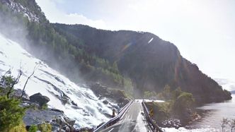 Furebergfossen er en av innfallsportene til Turistvei Hardanger. Foto: Google Maps
