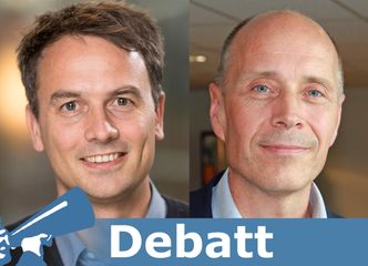 Torbjørn Larsen (til h.) og Jonas Slørdahl Skjærpe, avtroppende og påtroppende IT-direktør i NAV.