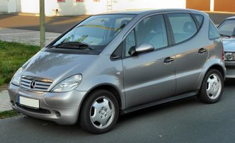 Mercedes A Elegance: Mercedes brukte milliarder på utviklingen av A-klasse. Men bilen tålte ikke oppdiktete elger. Foto:  M 93/CC BY-SA 4.0