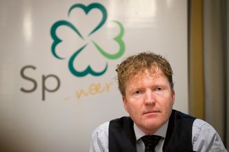 SPs finanspolitiske talsmann Sigbjørn Gjelsvik under fremleggelsen av Senterpartiets budsjett på Stortinget torsdag. Foto: Junge, Heiko