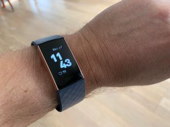 Fitbit Charge 3. Foto:  Kurt Lekanger