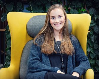 Ragnhild Evenshaug er HR-rådgiver for Statsbygg og hovedansvarlig for Statsbyggs Summer Internship 2019. Når hun sorterer søknader ser hun etter «det lille ekstra» og motivasjon for å jobbe hos akkurat Statsbygg.