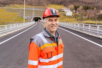 Prosjektleder for Nordnestunnelen, Ivar Kaino har vært med på alle de store skredsikringsprosjektene på E6 gjennom Kåfjord kommune, og synes det var godt å få være med og gjøre jobben ferdig. Foto: Erik Jenssen