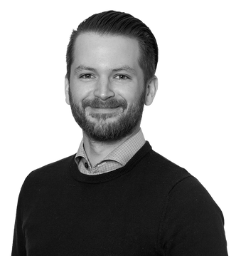 Eivind Arvesen er leder for cybersikkerhet i Sector Alarm. Han er også initiativtaker til et opprop mot tilrettelagt Innhenting. Arvesen har tidligere skrevet flere kronikker i Digi.no om tilrettelagt innhenting, som tidligere var kjent som digitalt grenseforsvar. Foto: Privat