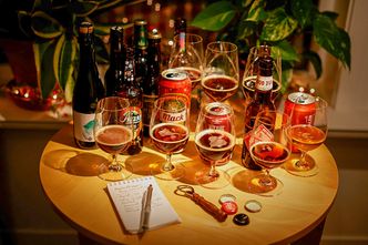 Testing: Det meste er gjort på en PC, men noen smaksopplevelser har Hellesnes unnet seg på veien. Foto:  Pål Hellesnes