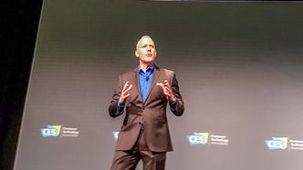CES' sjef for markedsforskning, Steve Koenig, er en av dem som virkelig har det store bildet av fremtidens forbrukerteknologi. Hvert år avgir han sin rapport og den treffer som regel veldig godt. Foto: Jan Røssholm