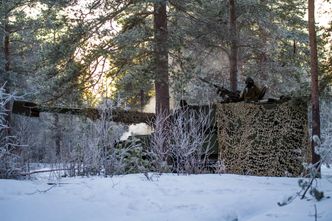 12,7 mm mitraljøse montert på et av Brigade Nords M109 artilleriskyts, under øvelse Rein 1 i februar 2017. Foto:  Ole-Sverre Haugli/Forsvaret