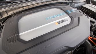 Brenselcelledrivlinjen i Hyundai Nexo. Foto:  Marius Valle
