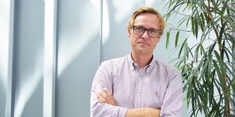 Førsteamanuensis Søren Debois ved ITU advarer mot å ikke ta sikkerhet på alvor ved bruk av skyløsninger. Foto: DCR Solutions