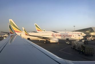 Et Boeing 737-800 fra Ethiopian Airlines står på Bole lufthavn i Addis Ababa på et bilde tatt 11. februar 2019. Foto: Ben Curtis