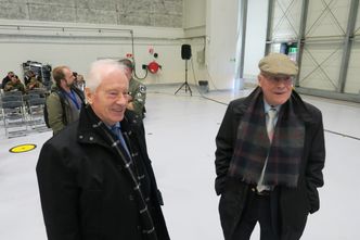 Hans Magnus Lie (t.v) og Egil Omdal har til sammen loggført ti tusen jagerflytimer. Foto:   Per Erlien Dalløkken