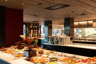 Spisesaler, restauranter og fellesrommene på et hotell har behov for skikkelig lyddemping, samtidig som det visuelle blir ivaretatt. Foto: DeltaV