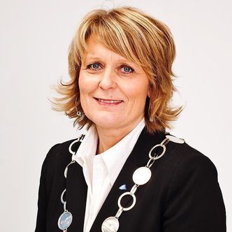 Berit Flåmo, ordfører på Frøya (Ap). Foto: Frøya kommune