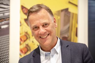 – Vi ble veldig overrasket da vi fikk høre at vi skulle få en av prisene for ny teknologi under OTC, sier daglig leder Pål Roppen. Foto: Tormod Haugstad