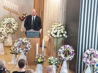 -Terje Moe Gustavsen var en samfunnsbygger, sa samferdselsminster Jon Georg Dale Foto:  Jarle Skoglund