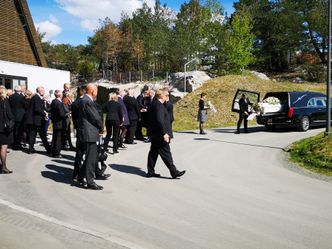 Fra bisettelsen som foregikk fra Son kulturkirke i Vestby. Foto:  Jarle Skoglund