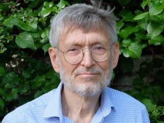 Professor Aasmund Sudbø synes det er stort at arbeidet med de nye SI-enhetene nå er fullført. Foto: Eivind Torgersen/UiO