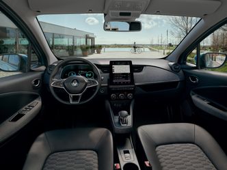 Moderne interiør i den nye modellen. Foto: Groupe Renault