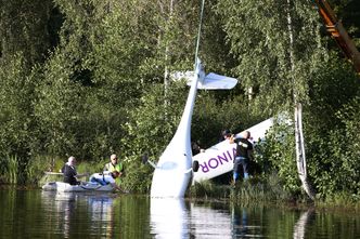Elflyet er berget og skal undersøkes på Kjeller. Foto:  Håkon Mosvold Larsen