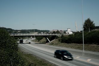Deler av dagens vegstrekning Kvål-Melhus. Veistrekningen skal dels bygges nytt, fornyes, renoveres og gjenbrukes. Foto:  Hanne Marie Lenth Solbø