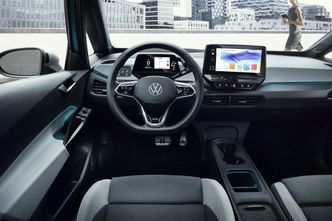 En 10-tommers skjerm utgjør hoveddelen av infotainmentsystemet. Foto: Volkswagen