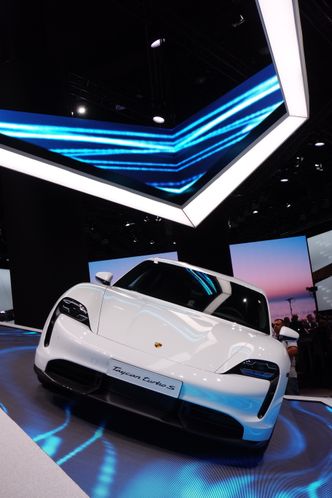3000 nordmenn har betalt depositum for å sikre seg Porsches første elektriske sportsbil. Foto: Paal Kvamme