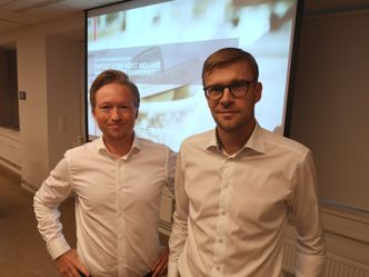 Olav Kvaalen og Henning Dalsegg er bransjeansvarlige for ba-bransjen hos revisjons- og konsulentselskapet BDO. Foto:  Jarle Skoglund