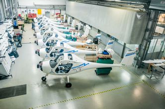 Alpha Electro-fly under bygging på Pipistrel-fabrikken i Ajdovščina vest i Slovenia. Foto:  Matjaz Milavec