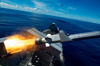 Et Naval Strike Missile (NSM) skytes fra USS «Gabrielle Giffords» i Filippinerhavet 1. oktober. Foto: Mass Communication Specialist 3rd Class Josiah J. Kunkle