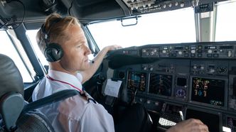 Stig Patey, kaptein og sjef for drivstoffbesparende tiltak i Norwegian. Foto: Eirik Helland Urke