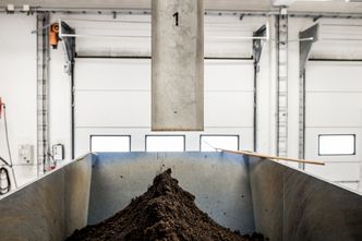 Humus og slam skilles ut gjennom flere renseprosesser på MOVAR.