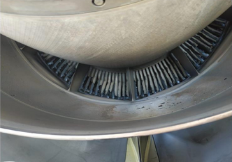 Den skadede motoren sett utenfra. Foto: ANSV