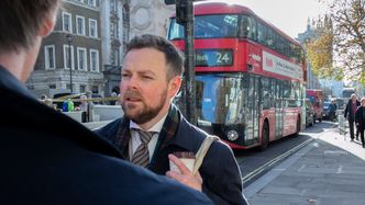 Næringsminister Torbjørn Røe Isaksen mener det er viktig at alle bedrifter som handler med Storbritannia gjør seg kjent med hvilke konsekvenser Brexit har for dem. Foto: Christine Spersrud Haug/NFD