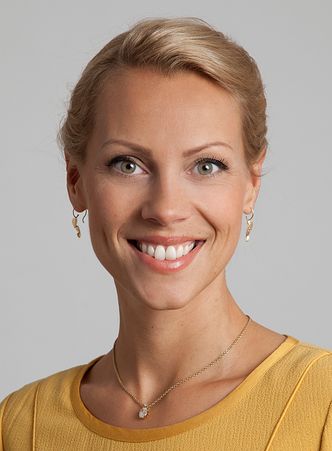 – Det er ikke kommersielt levedyktig å etablere ladere på alle våre stasjoner i dag. Sigrid Louise Philippart i St1 Norge. Foto: St1 Norge