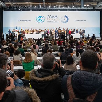 FNs klimaforhandlinger vil pågå til ut i helgen. Foto: James Dowson