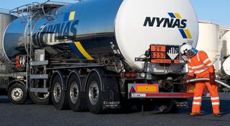 Polymeren som brukes i dag øker bindemiddelets karbonavtrykk betydelig. Foto: Nynas