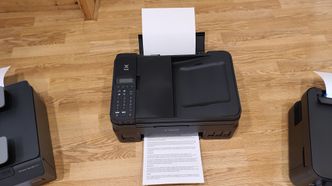 Canon G4511.