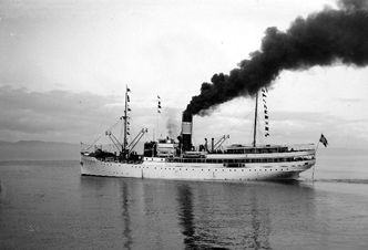 D/S Finnmarken fra1912. Foto undefined:  Olaf Andreas Knutsen Storegjerde