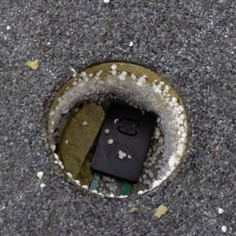 Her er sensoren på plass i taket hos Tine Foto:  Privat