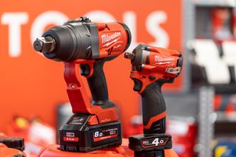 Det er et stort sprang mellom Milwaukees største og minste muttertrekker. Foto: Delta V