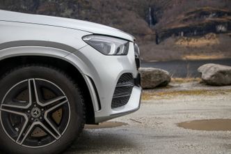 Mercedes-Benz GLE 350 de har en noe butt front. Foto:  Marius Valle