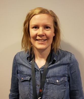 Fagleder Kari Svingheim er ansvarlig for asfalt og dekkeleging i Innlandet fylkeskommune. Foto:  Statens vegvesen