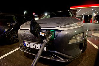 Kona til lading på Circle K Abildsø. Foto: Mathias Klingenberg