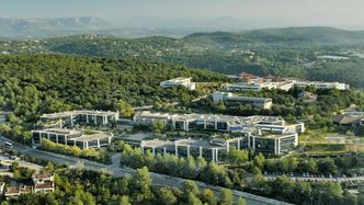 Sophia Antipolis ble bygget i perioden 1970-1984 og var Europas første store teknologipark som nå også er et industrisenter. Foto:  Sophia Antipolis