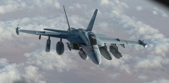 En amerikansk E/A-18G Growler i forbindelse med lufttanking over Irak i2017. Foto undefined:  U.S. Air Force/ Gregory Brook