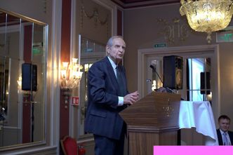 – Dette er veldig uventet og gledelig. Jeg er en smule stolt, sa Tandberg da han fikk TUs hederpris i 2014. Foto: Maria Amelie