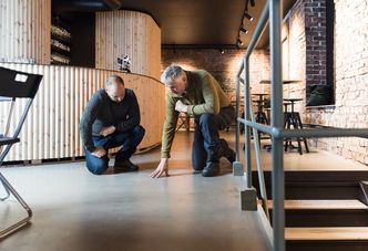 Arkitektenes Hus i Trondheim valgte Weber Designgulv fordi det skulle kle byggets karakter og tåle høy belasting.