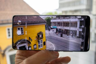 Kamerakonge: Ingen har fått bedre karakter i DXOmarks kameratest. Det gjelder også frontkameraet. Foto: Odd Richard Valmot