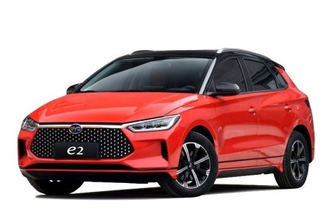 BYD selger en rekke elbiler i Kina, som den kompakte e2. Foto: BYD