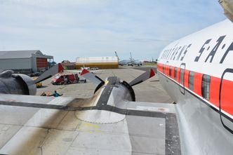 DC-6B har fire Pratt & Whitney R-2800 Double Wasp stempelmotorer som fungerte utmerket på den lange fergeflygningen fra Fairbanks til Sola, med unntak av en liten «snag» helt i starten. Foto:  Helge Nyhus